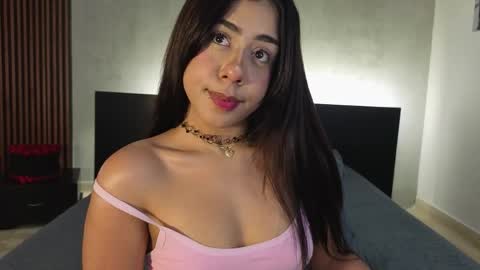 emmi_collins online show from 04.03.26
