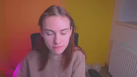 Emmi online show from 02.18.25