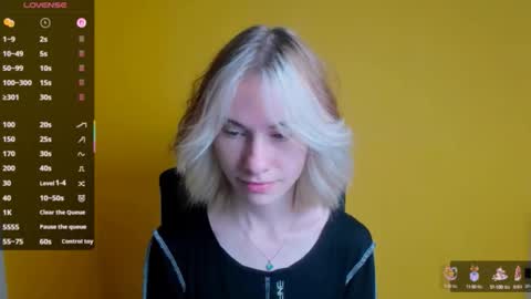 Emmi online show from 09.30.25