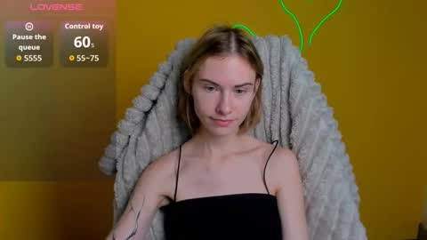 Emmi online show from 12.16.25