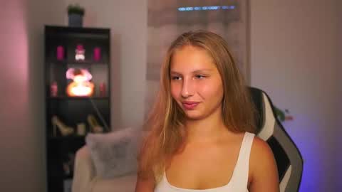 Emmie online show from 10.17.25