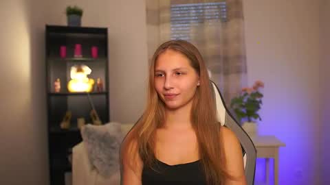 Snapshot of emmie_murray chatting on 02.01.26 Emmie online show from 02.01.26