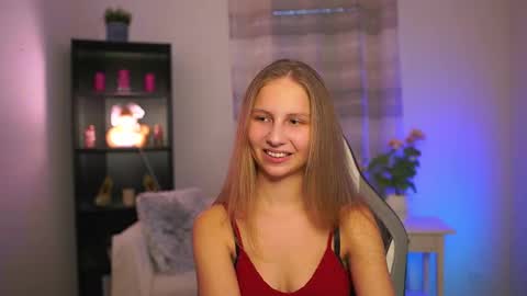 Snapshot of emmie_murray chatting on 02.06.26 Emmie online show from 02.06.26