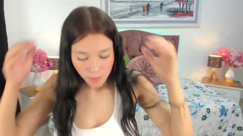 Emmi online show from 09.26.25