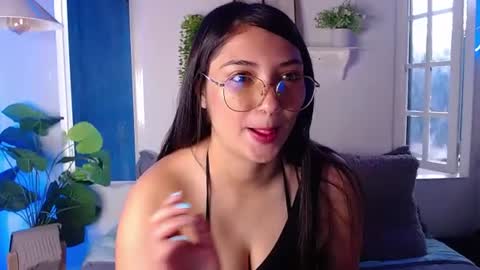Snapshot of emmily_jane chatting on 07.25.26 EMMILY online show from 07.25.26