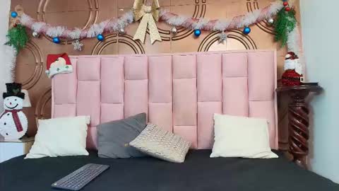 Emmily keller online show from 12.05.25