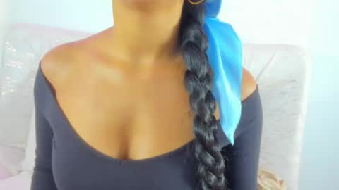 Snapshot of emmilybratz chatting on 05.18.26 EMMILY online show from 05.18.26