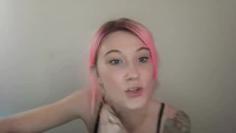 Snapshot of emmwarr1514 chatting on 01.13.26 emmwarr1514 online show from 01.13.26