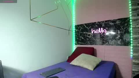 emmy_durant online show from 09.22.25