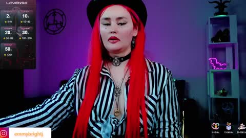 Emmy Bright     50  online show from 01.11.25