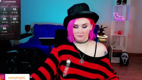 Emmy Bright     50  online show from 01.28.25