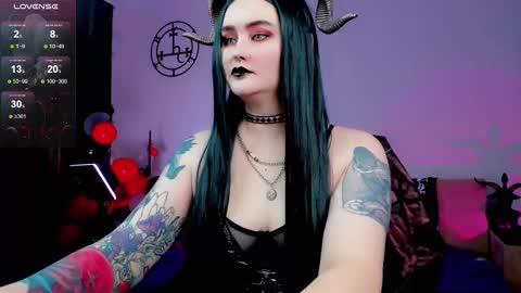 Emmy Bright     50  online show from 02.27.25