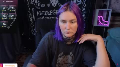 Emmy Bright     50  online show from 09.15.25