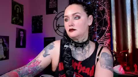Snapshot of emmybrightj_ chatting on 05.25.26 Emmy Bright 50 online show from 05.25.26