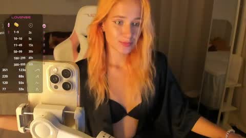 Emmylie online show from 04.26.26
