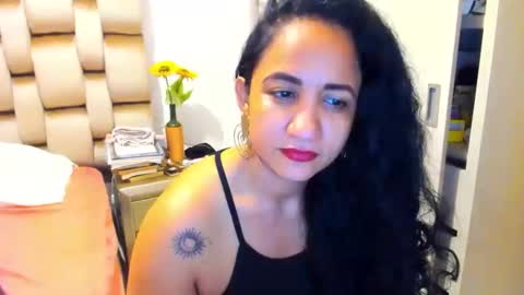 Snapshot of emperatriztapia chatting on 06.10.26 emperatriztapia online show from 06.10.26