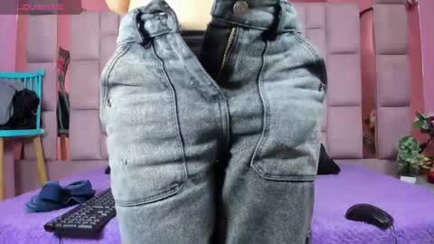 emy_latin online show from 01.14.26