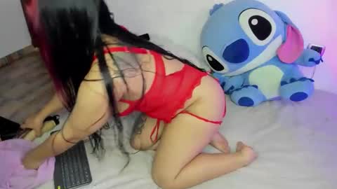 Im Emily would you like to help me reach 100  online show from 03.05.26