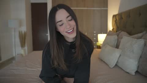 Eimi3 online show from 01.13.25