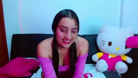Snapshot of emysofia chatting on 04.03.26 SOFI online show from 04.03.26