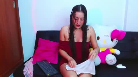 Snapshot of emysofia chatting on 04.04.26 SOFI online show from 04.04.26