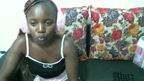 Vee online show from 04.05.26