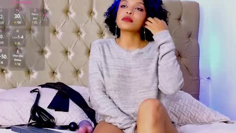 Snapshot of ened_nessa chatting on 01.30.25   Schedule 600a.m - 200p.m Col hour online show from 01.30.25