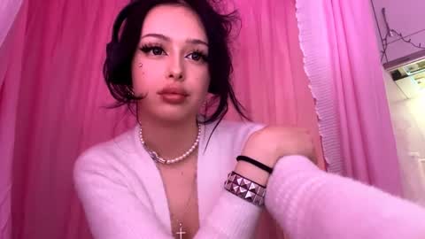  Paige   1st day here 3 online show from 04.23.26