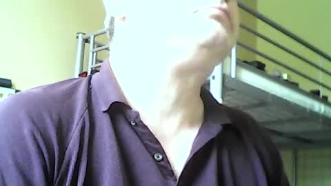 Snapshot of englishguysurrey chatting on 06.28.26 englishguysurrey online show from 06.28.26