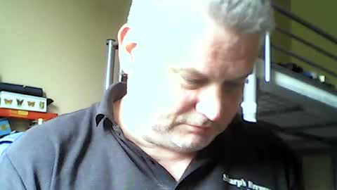 Snapshot of englishguysurrey chatting on 07.04.26 englishguysurrey online show from 07.04.26