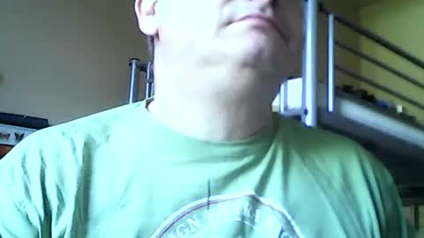 Snapshot of englishguysurrey chatting on 07.12.26 englishguysurrey online show from 07.12.26