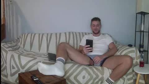 Englishladxxx online show from 10.17.25