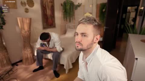 Johnny online show from 10.16.25