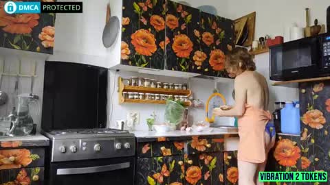 Snapshot of enjoymomentsunshine chatting on 05.28.26 Angel-wife 53 yrs and Eruption- husband 39 yrs online show from 05.28.26