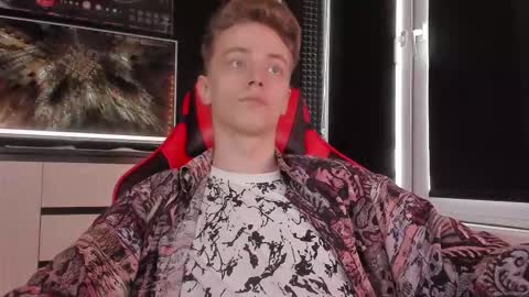 Enker online show from 11.03.25