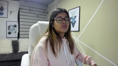 Enma clark online show from 10.05.25