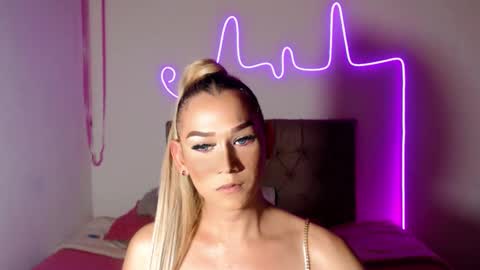 Enma Rojas online show from 12.06.24