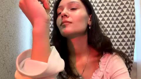 Snapshot of enolakuehnert chatting on 06.16.26 LIza online show from 06.16.26