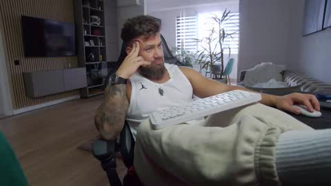 Erik online show from 03.10.25