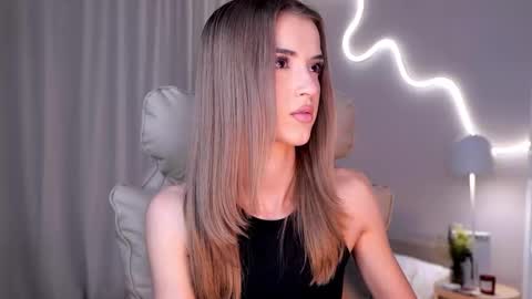 entya online show from 10.28.25