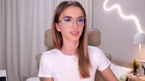 entya online show from 11.21.25