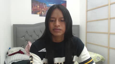 Enyenlina online show from 10.16.25