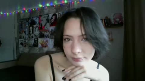 Snapshot of epifaniapaolino chatting on 01.13.26 Lucy NEXT STREAM January 5 HNY online show from 01.13.26