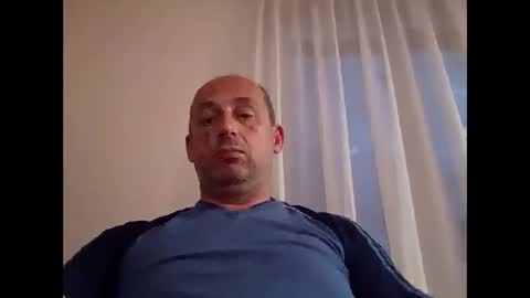 Snapshot of epu17 chatting on 05.12.26 epu17 online show from 05.12.26