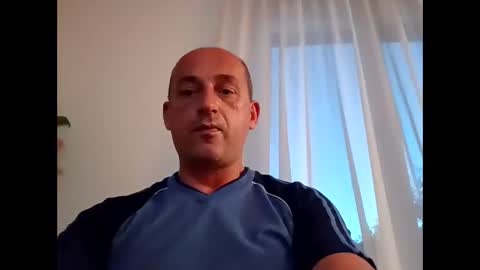 Snapshot of epu17 chatting on 06.08.26 epu17 online show from 06.08.26