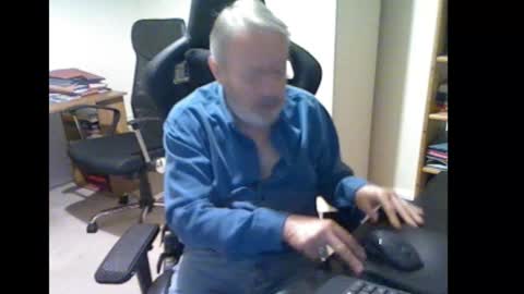 erasmus_d online show from 11.09.25