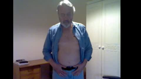 erasmus_d online show from 12.22.25