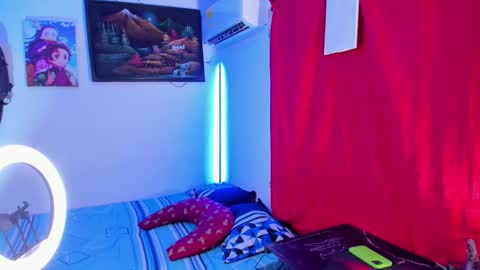 Snapshot of eren_blade_ chatting on 01.11.25 Tht BOSS Eren online show from 01.11.25