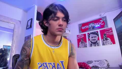 Snapshot of eren_blade_ chatting on 10.26.25 Tht BOSS Eren online show from 10.26.25