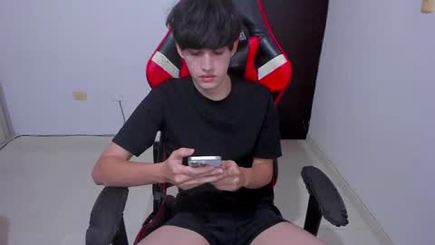 eren_tatakae online show from 04.01.26